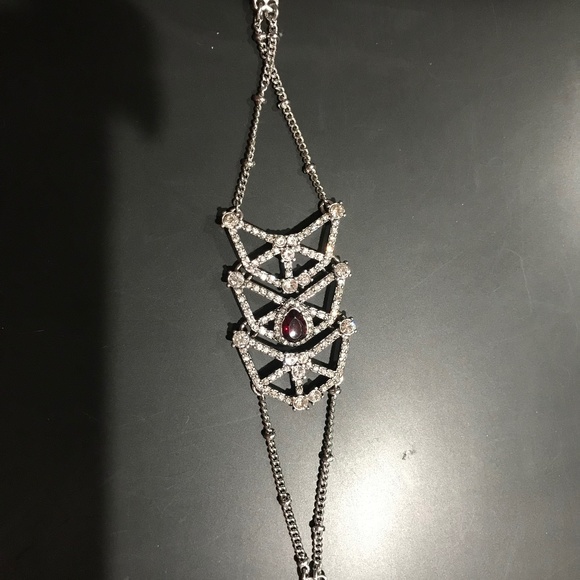 Chloe+Isabel  Art Deco-look Bracelet - Picture 1 of 4